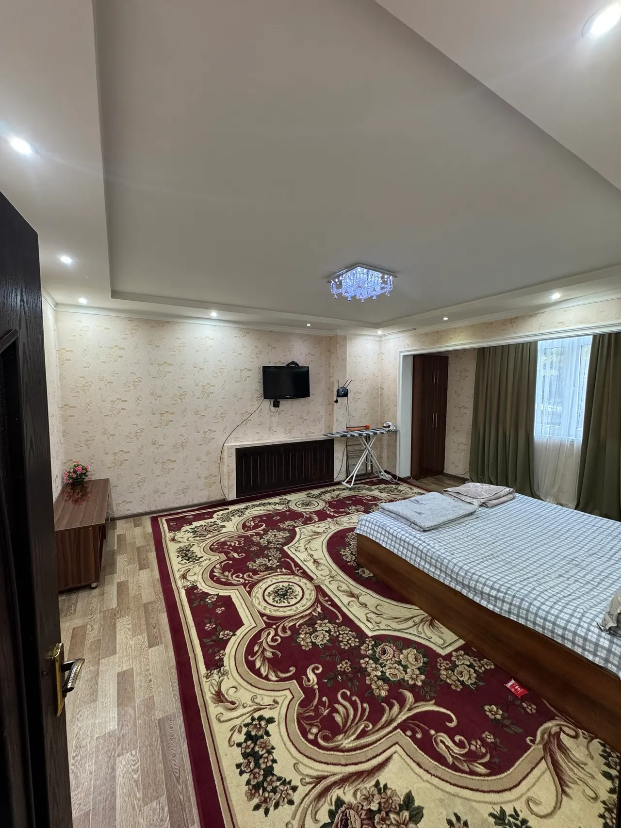 Сотилади 1 хонали квартира, 45 м², 2/4 қават — Миробод тумани