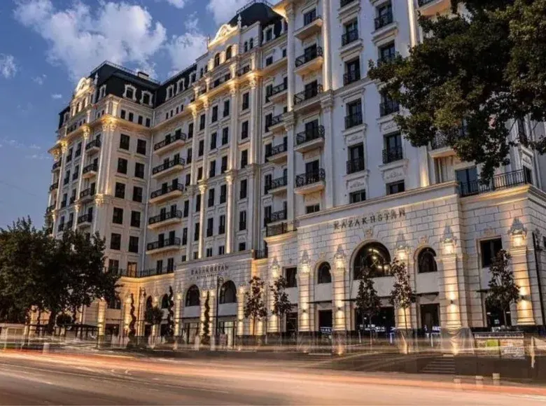 Sotiladi 4 xonali kvartira, 129 m², 4/10 qavat — Mirzo Ulugʻbek tumani