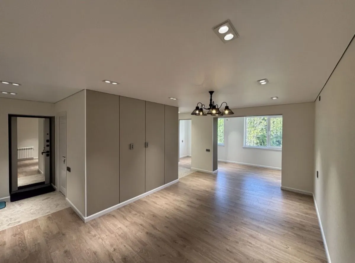 Продаётся 3-комнатная квартира, 74 м², 4/5 этаж — Мирзо-Улугбекский район