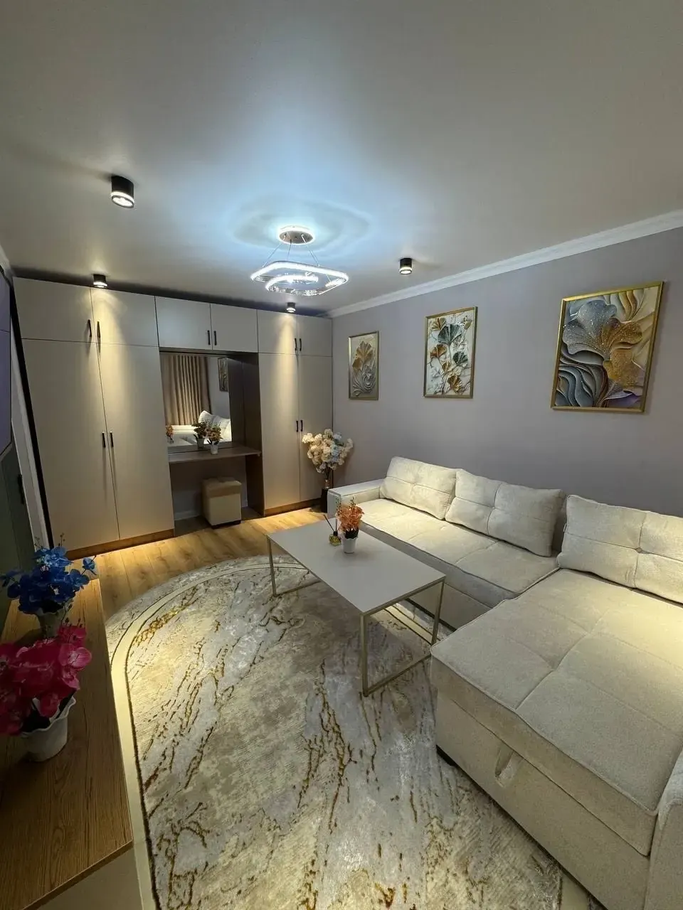 Продаётся 2-комнатная квартира, 33 м², 1/4 этаж — Чиланзарский район