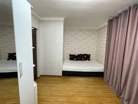 Продаётся 1-комнатная квартира, 40 м², 2/5 этаж — Яккасарайский район