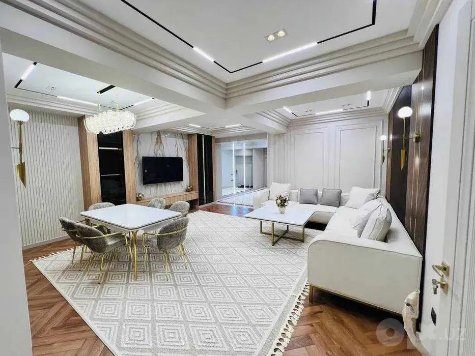 Ijaraga beriladi 4 xonali kvartira, 120 m², 3/9 qavat — Yakkasaroy tumani