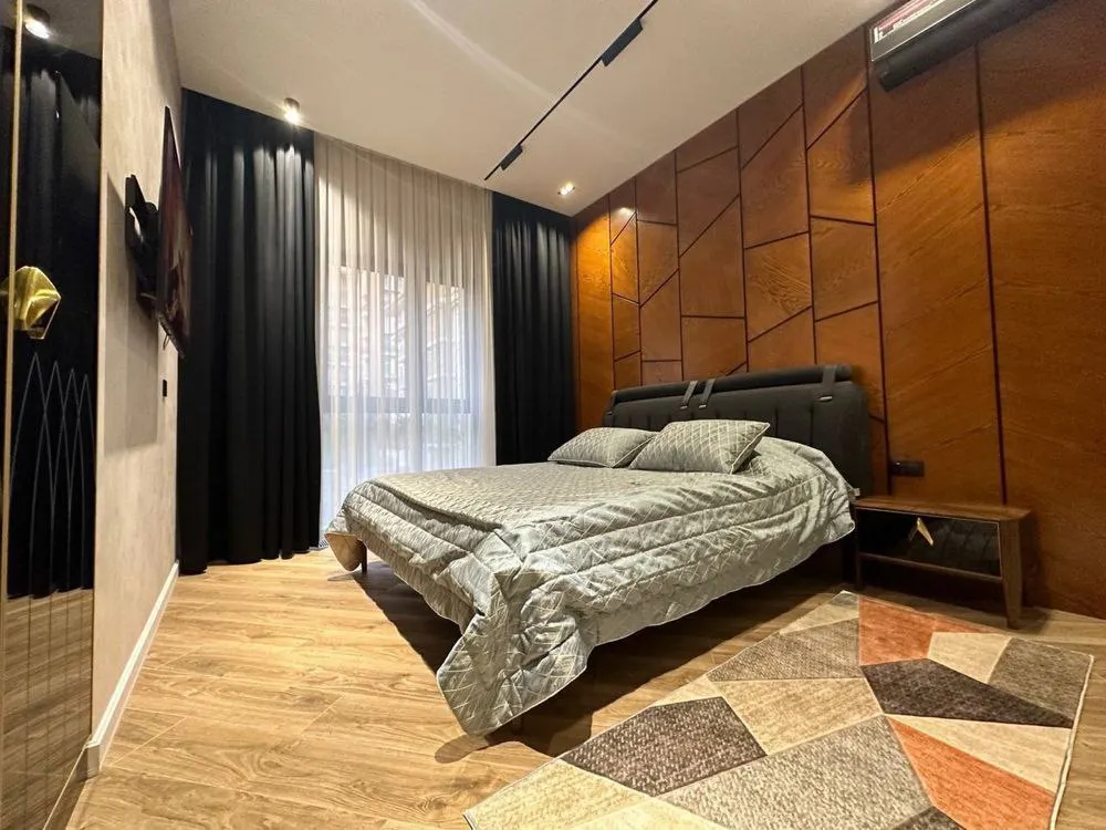 Сдаётся 2-комнатная квартира, 72 м², 6/10 этаж — Мирабадский район