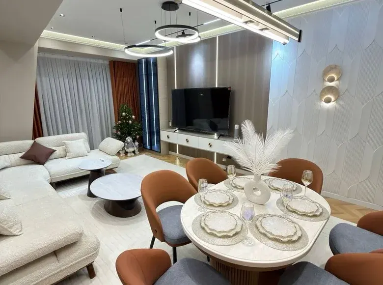 Sotiladi 2 xonali kvartira, 72 m², 23/27 qavat — Shayxontohur tumani