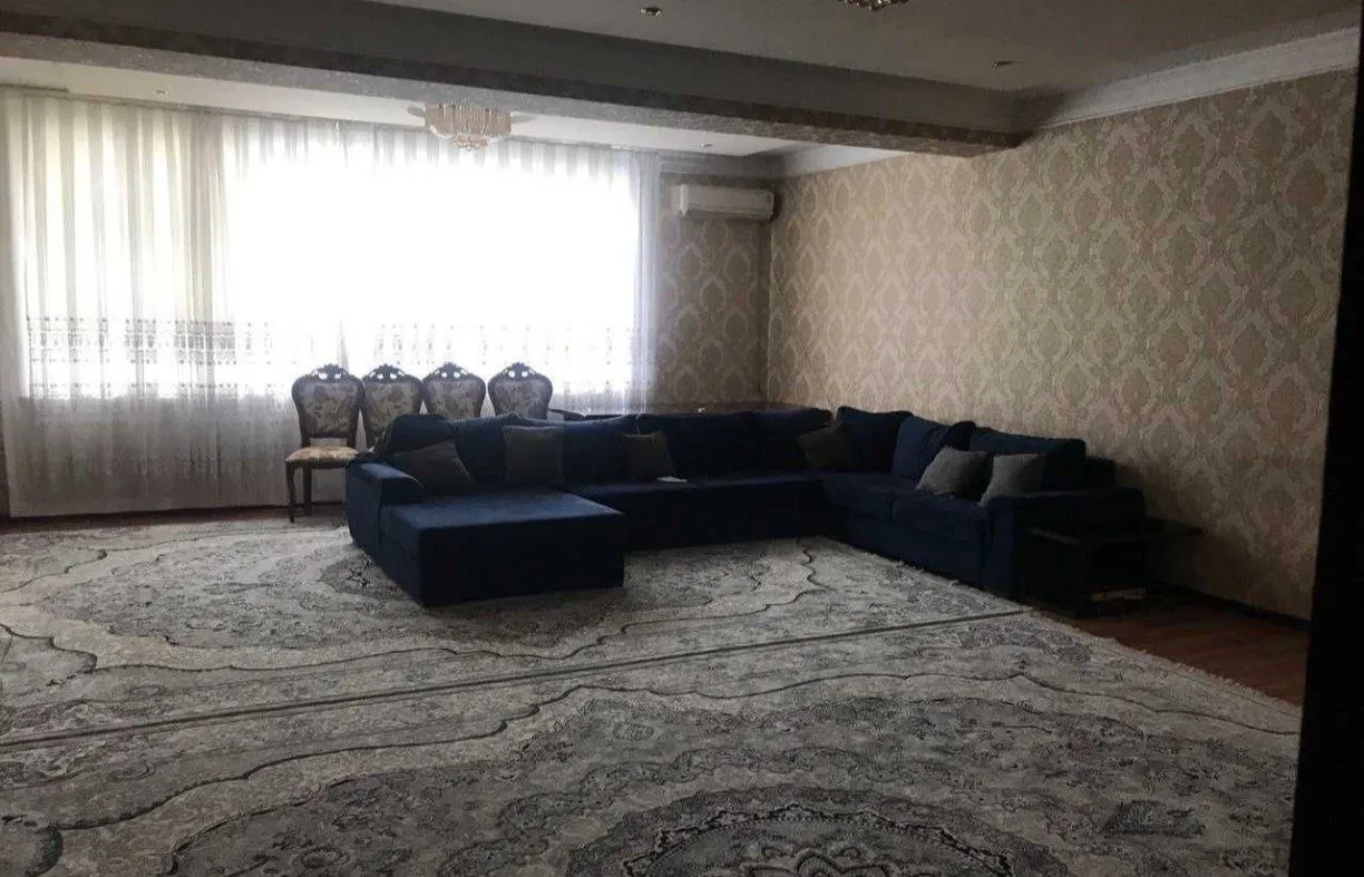 Ижарага берилади 3 хонали квартира, 135 м², 4/8 қават — Шайхонтоҳур тумани