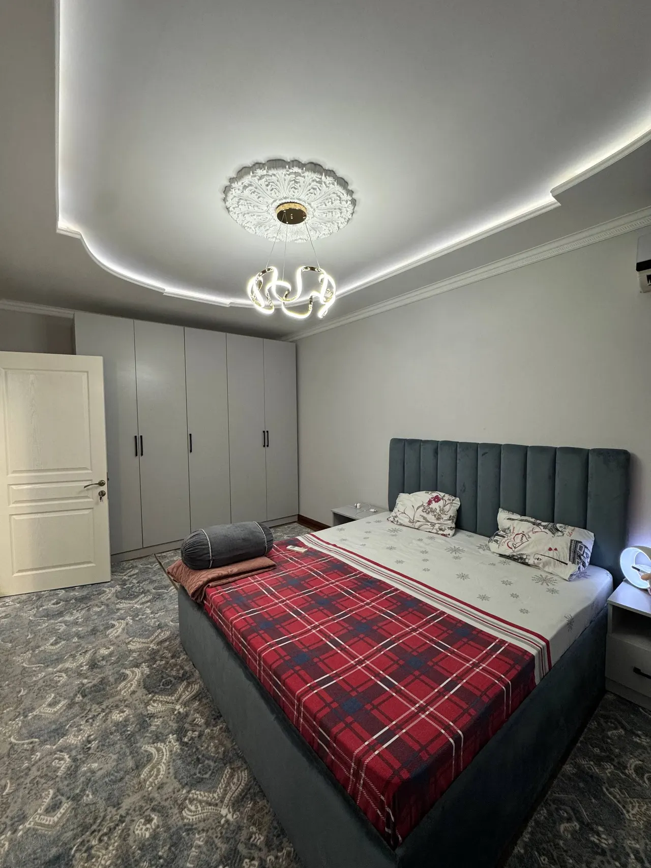 Сдаётся 3-комнатная квартира, 90 м², 4/5 этаж — Алмазарский район