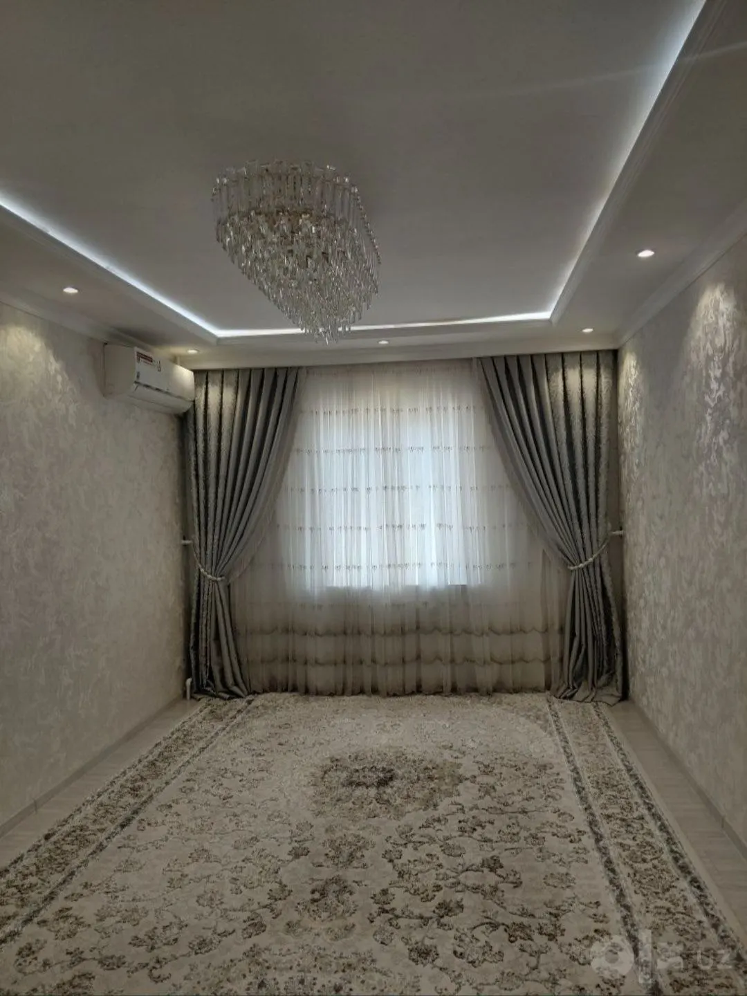 Продаётся 4-комнатная квартира, 104 м², 7/9 этаж — Шайхантахурский район