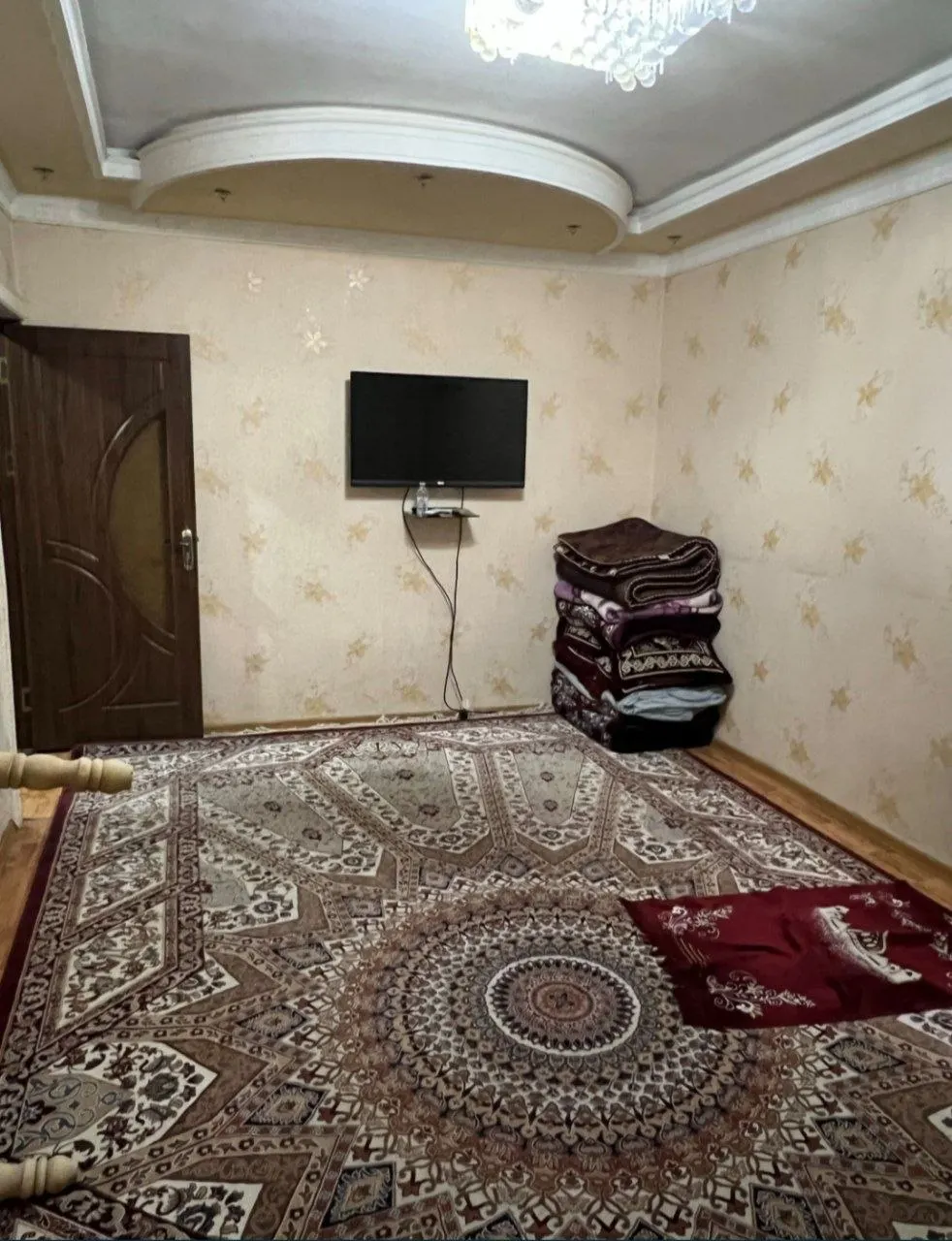 Ижарага берилади 2 хонали квартира, 55 м², 1/5 қават — Учтепа тумани