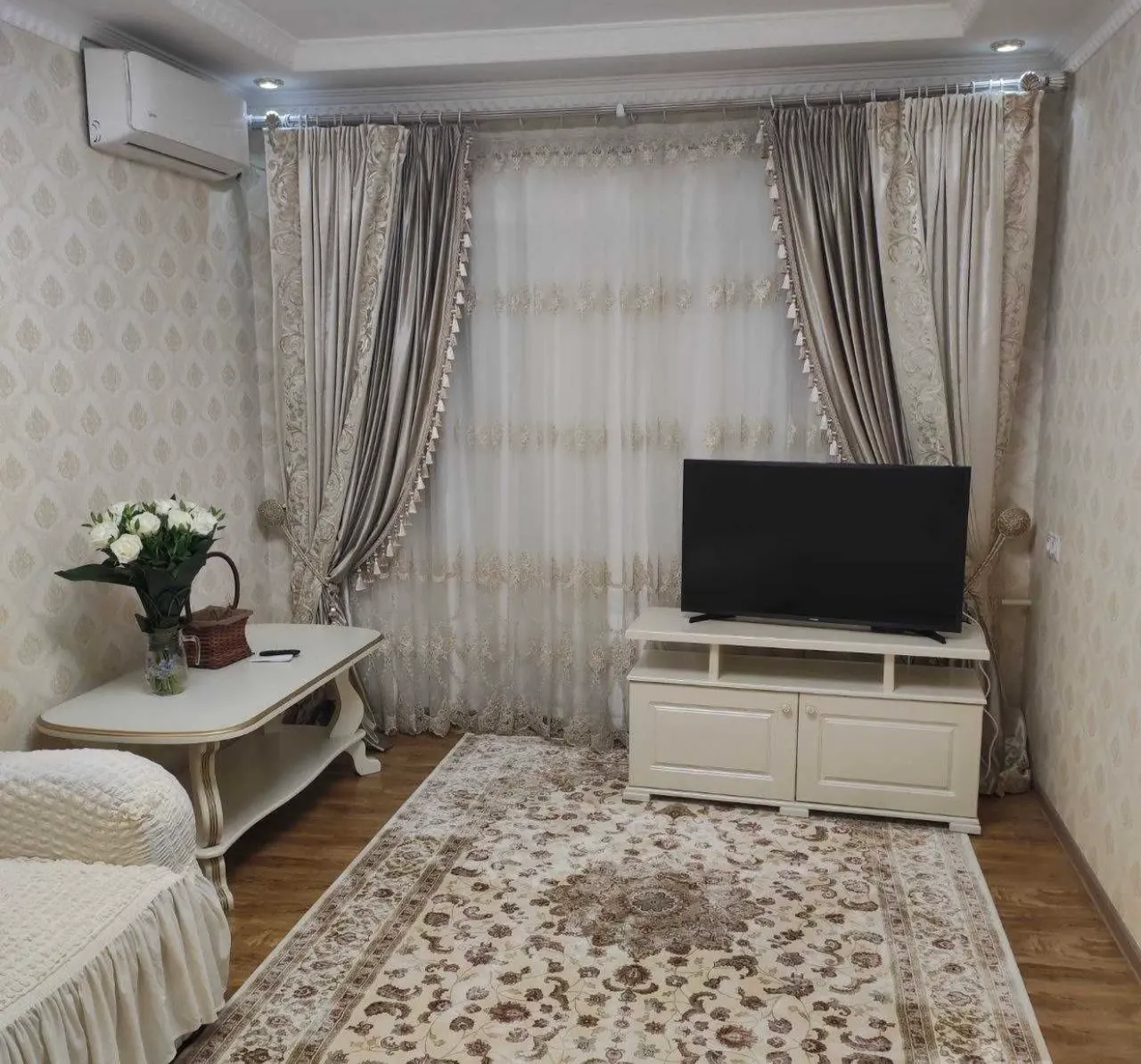 Ижарага берилади 2 хонали квартира, 60 м², 4/4 қават — Мирзо Улуғбек тумани
