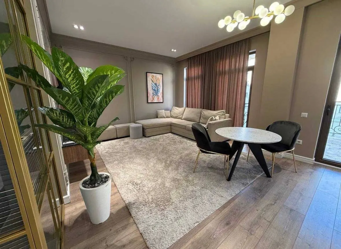 Ижарага берилади 3 хонали квартира, 65 м², 4/7 қават — Шайхонтоҳур тумани
