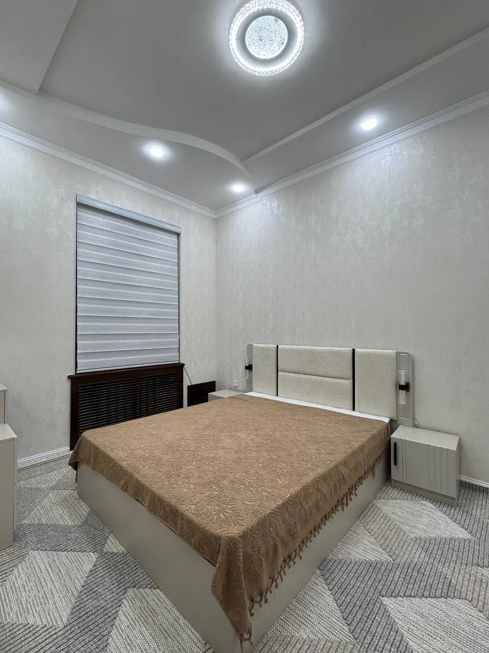 Ижарага берилади 4 хонали квартира, 97 м², 4/4 қават — Чилонзор тумани