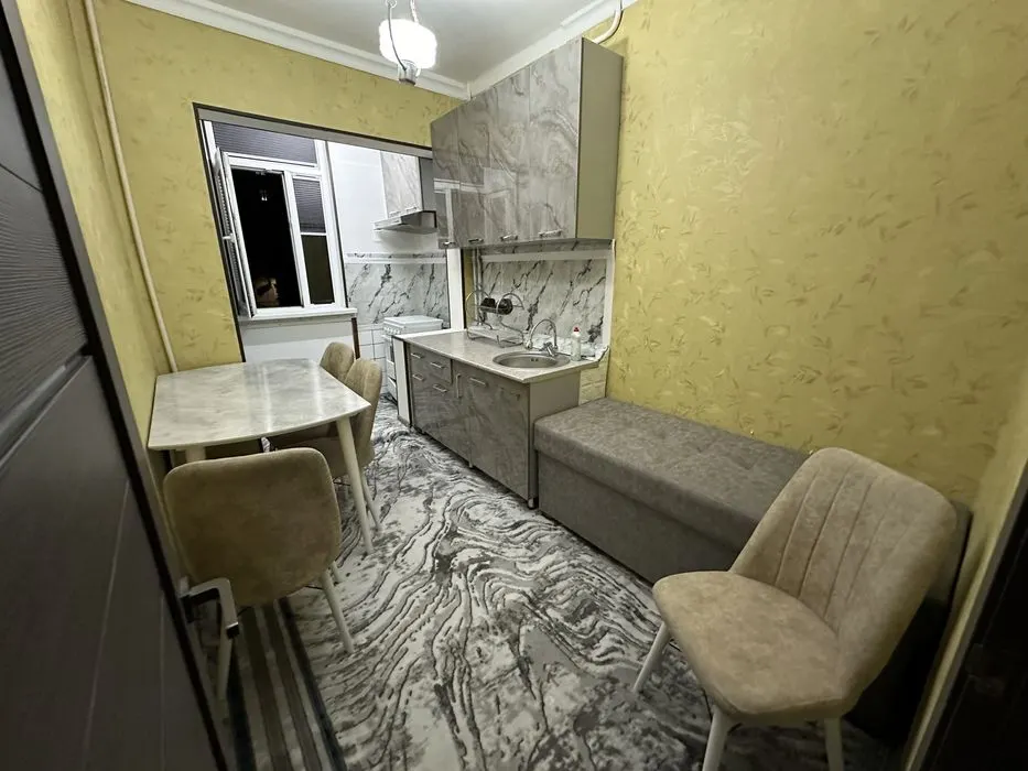 Сдаётся 3-комнатная квартира, 71 м², 2/8 этаж — Мирабадский район