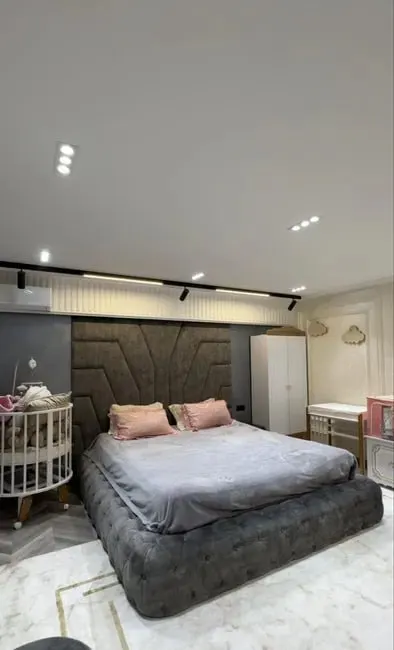 Сдаётся 2-комнатная квартира, 70 м², 3/5 этаж — Шайхантахурский район