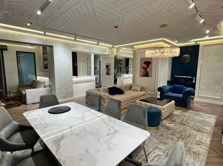 Сотилади 2 хонали квартира, 100 м², 14/35 қават — Мирзо Улуғбек тумани