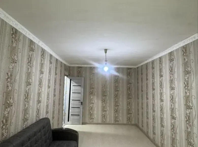 Продаётся 1-комнатная квартира, 42 м², 3/4 этаж — Мирзо-Улугбекский район
