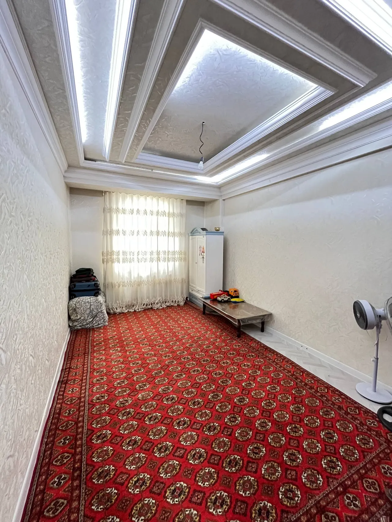 Сдаётся 2-комнатная квартира, 77 м², 3/8 этаж — Шайхантахурский район