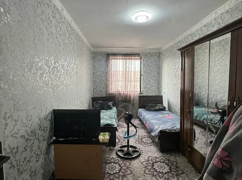 Сотилади 3 хонали квартира, 82 м², 5/5 қават — Фарғона шаҳри