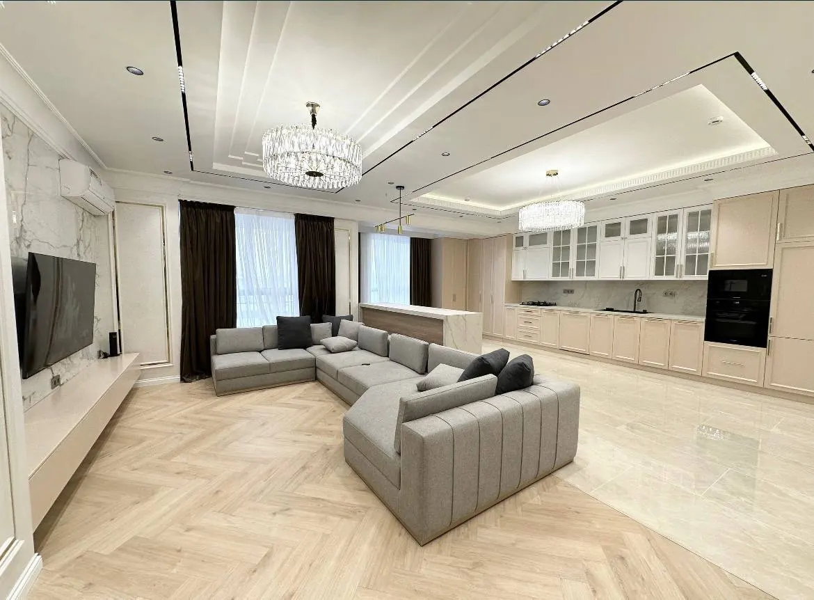 Ижарага берилади 3 хонали квартира, 115 м², 4/10 қават — Миробод тумани