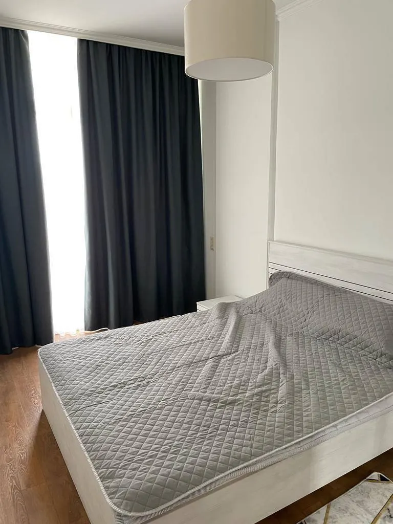 Сдаётся 1-комнатная квартира, 50 м², 3/9 этаж — Яккасарайский район