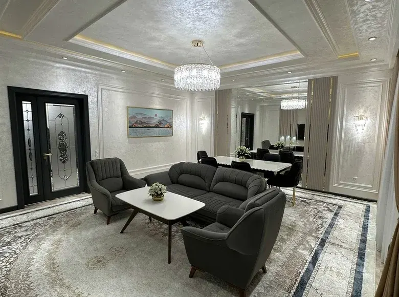 Сотилади 4 хонали квартира, 175 м², 3/10 қават — Чилонзор тумани