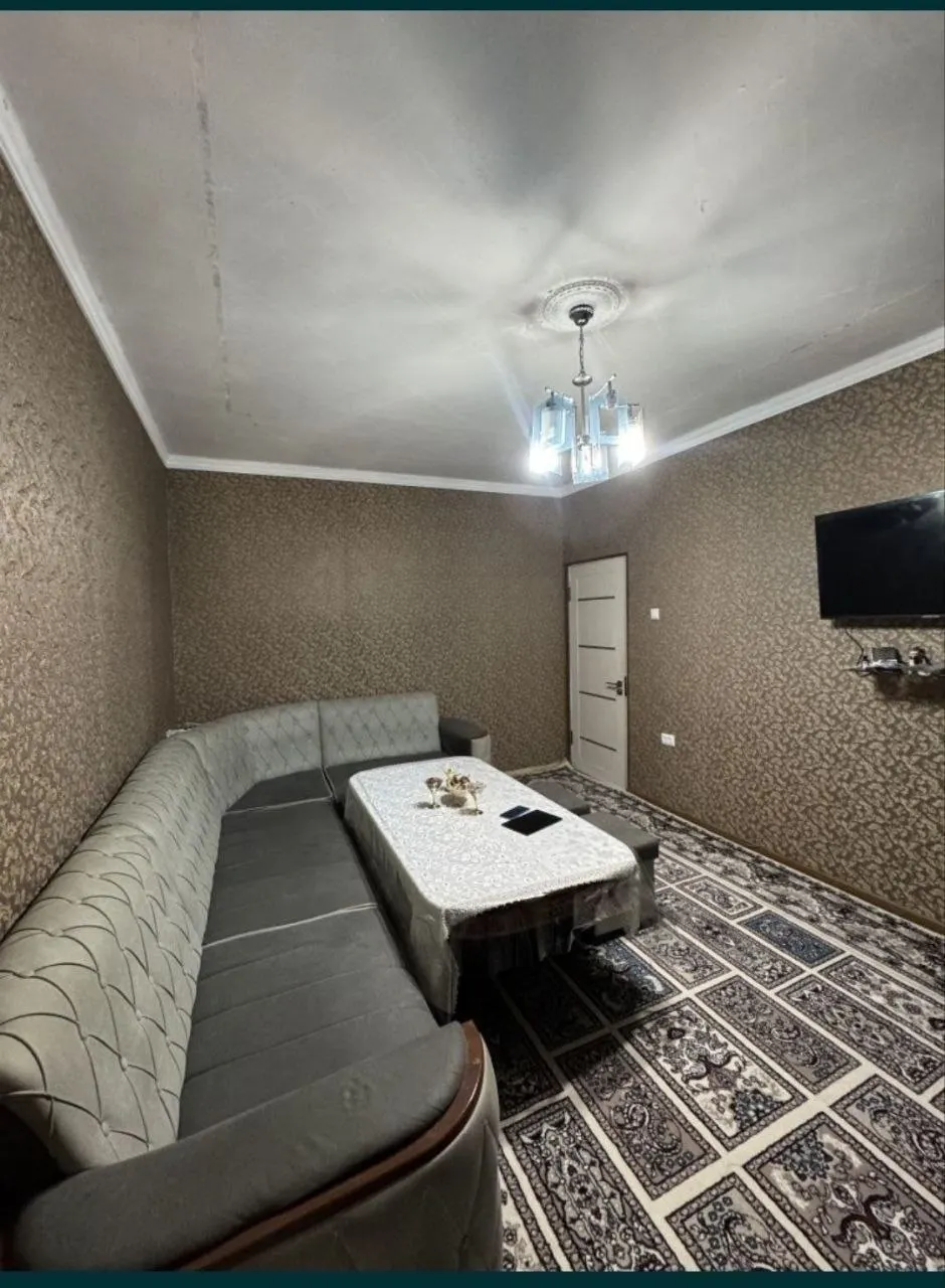 Сотилади 3 хонали квартира, 80 м², 1/4 қават — Янгиҳаёт тумани