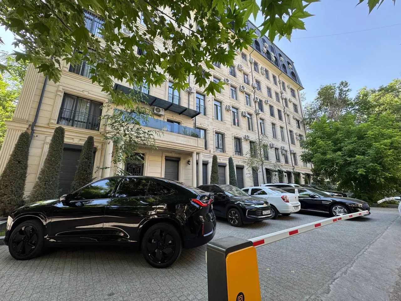 Продаётся коммерческое помещение, 700 м², 1/1 этаж — Мирзо-Улугбекский район