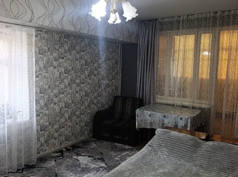 Sotiladi 1 xonali kvartira, 43 m², 1/4 qavat — Mirzo Ulugʻbek tumani