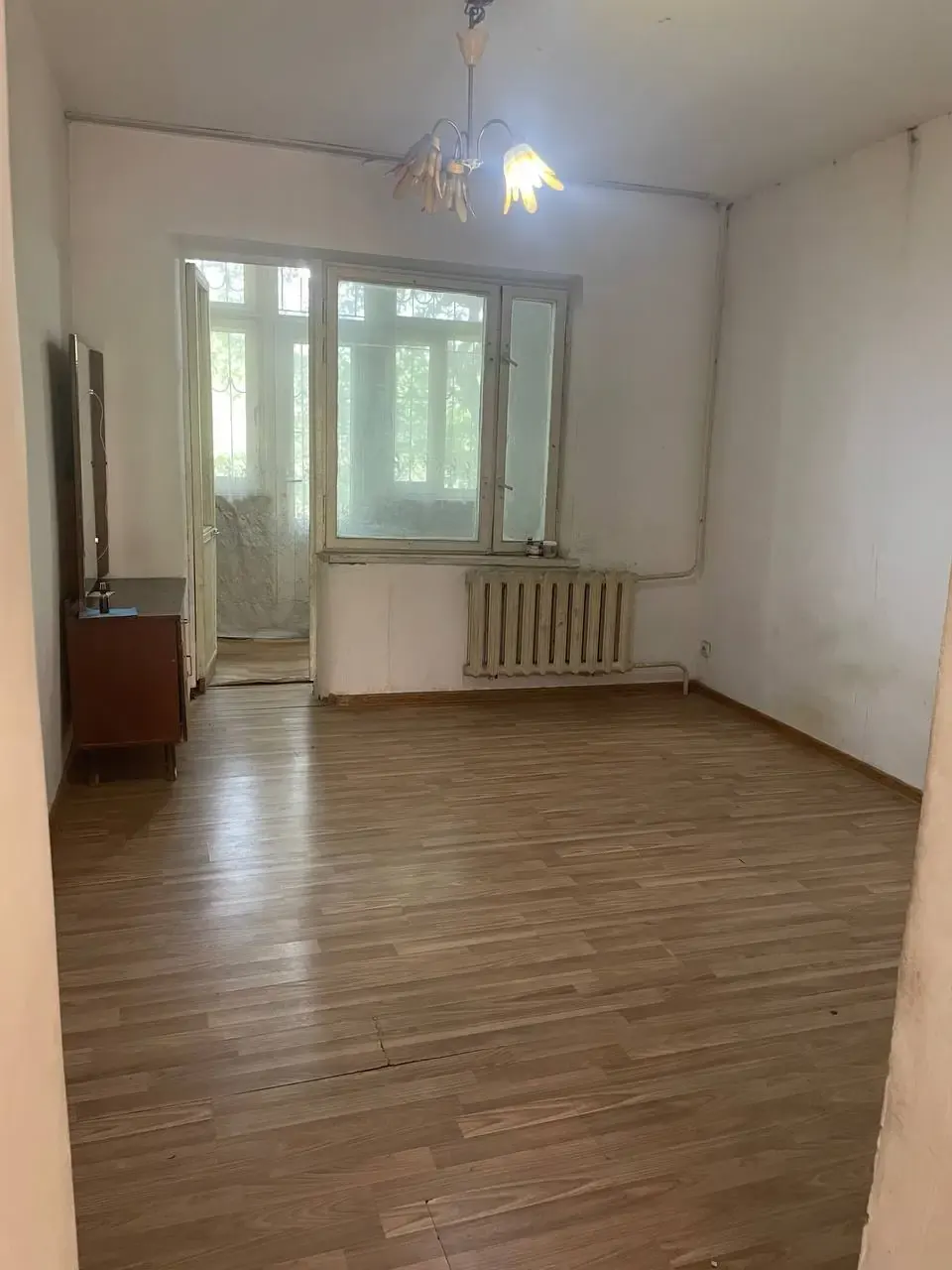 Sotiladi 1 xonali kvartira, 33 m², 1/4 qavat — Yashnobod tumani