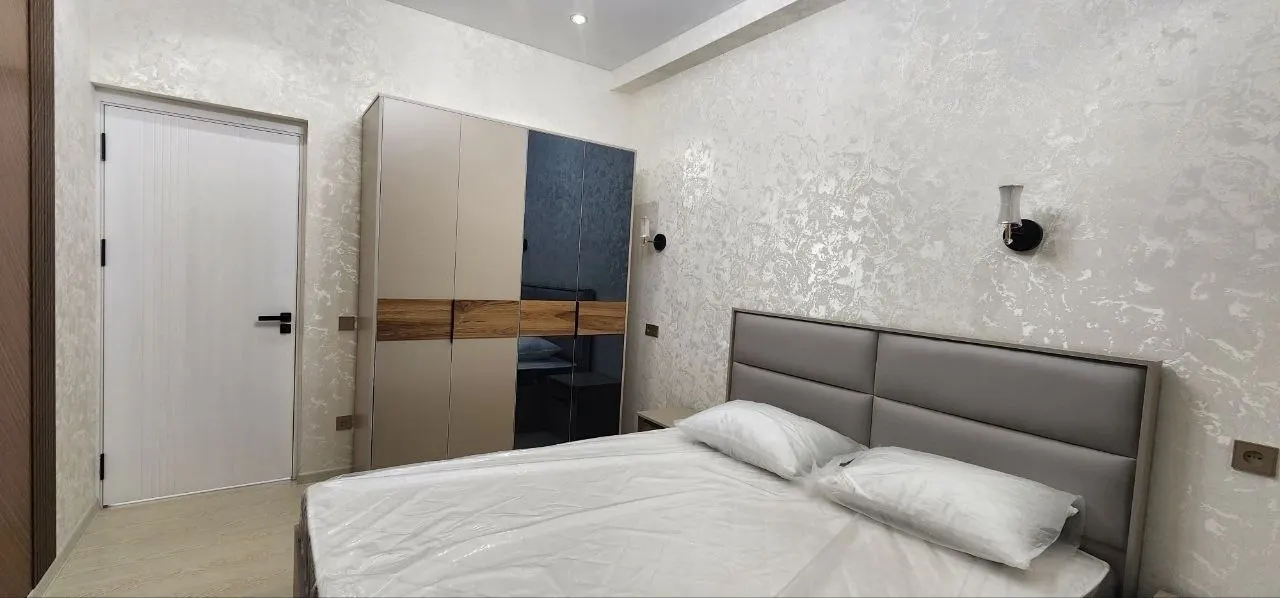Продаётся 1-комнатная квартира, 41 м², 7/16 этаж — Юнусабадский район
