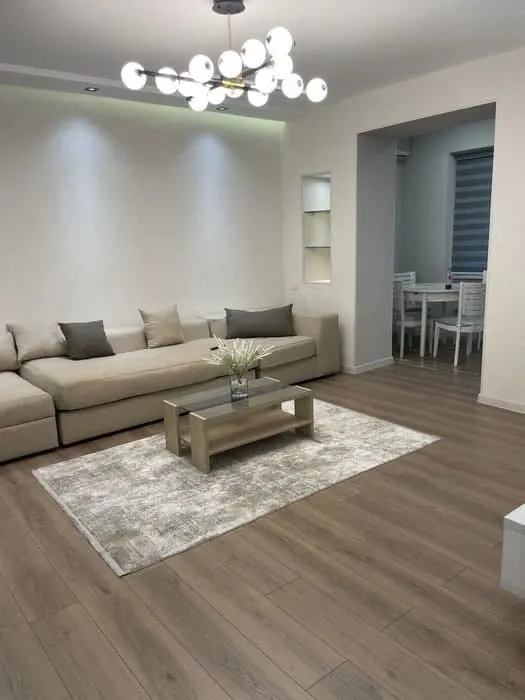 Ижарага берилади 3 хонали квартира, 95 м², 1/4 қават — Миробод тумани