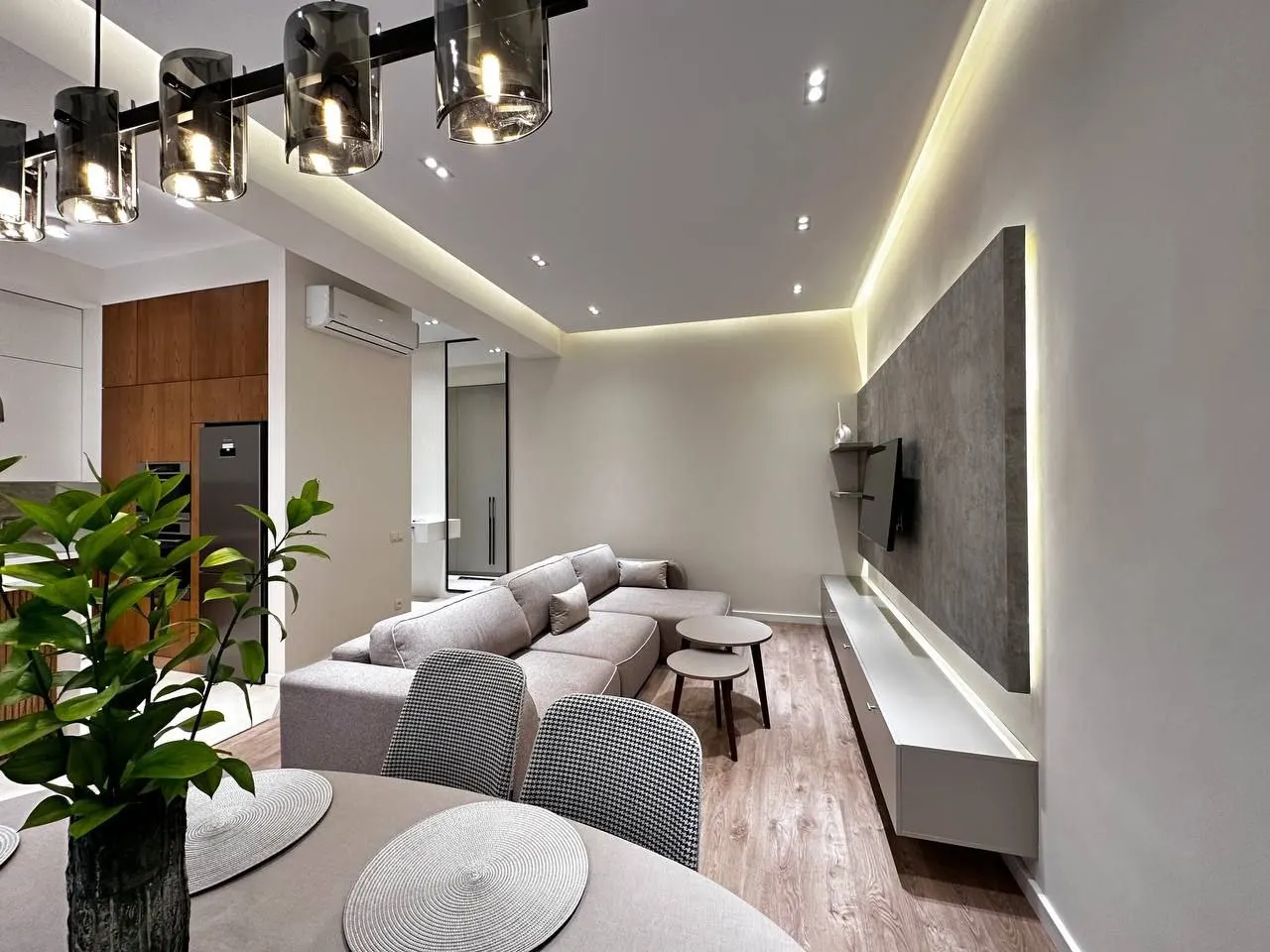 Сдаётся 2-комнатная квартира, 74 м², 3/10 этаж — Юнусабадский район