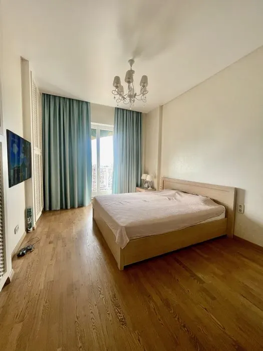 Ижарага берилади 3 хонали квартира, 80 м², 5/10 қават — Мирзо Улуғбек тумани