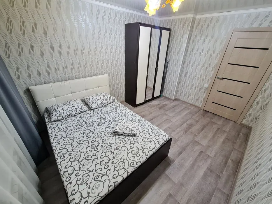 Сдаётся 4-комнатная квартира, 112 м², 3/5 этаж — Юнусабадский район