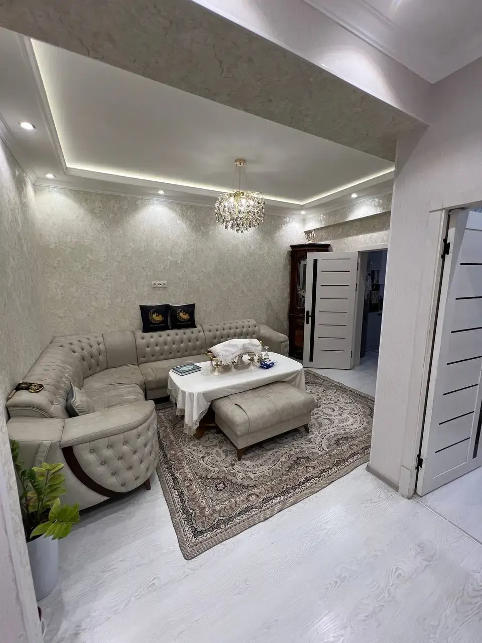 Продаётся 3-комнатная квартира, 93 м², 7/11 этаж — Мирзо-Улугбекский район
