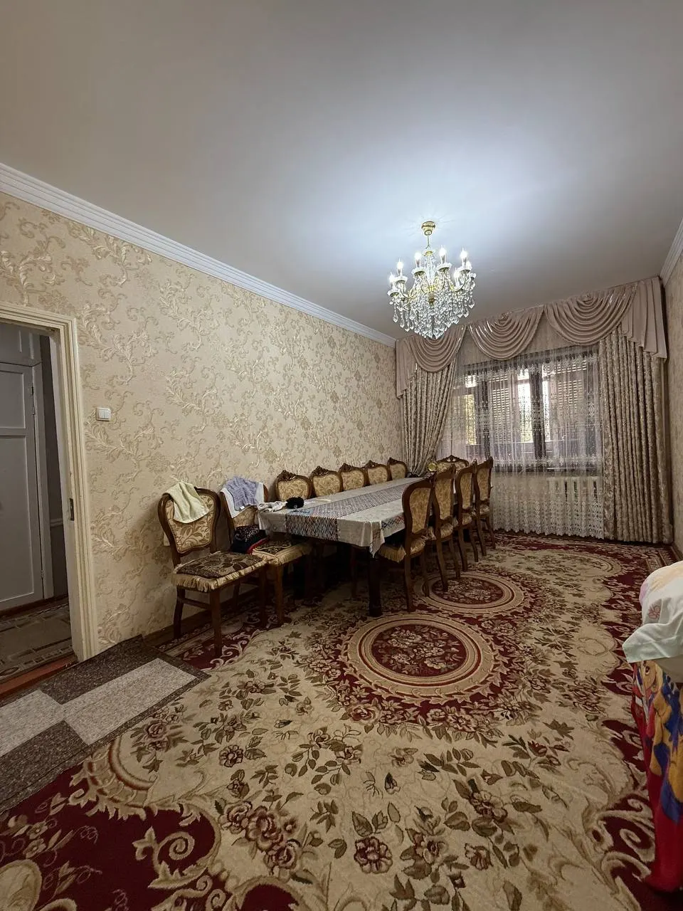 Продаётся 4-комнатная квартира, 100 м², 2/5 этаж — Алмазарский район