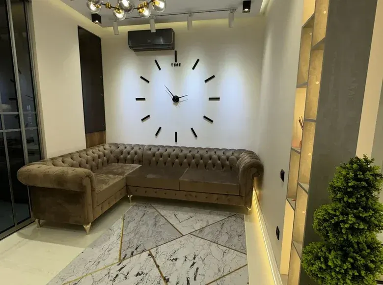 Сотилади 3 хонали квартира, 50 м², 9/9 қават — Мирзо Улуғбек тумани