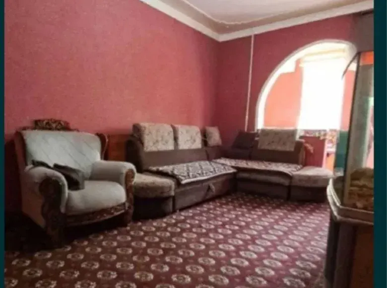 Sotiladi 2 xonali kvartira, 52 m², 2/4 qavat — Chilonzor tumani