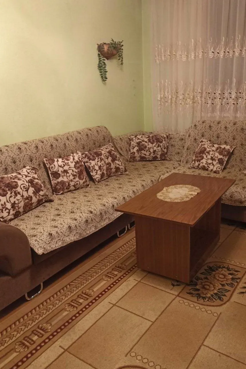 Сотилади 2 хонали квартира, 51 м², 2/4 қават — Мирзо Улуғбек тумани