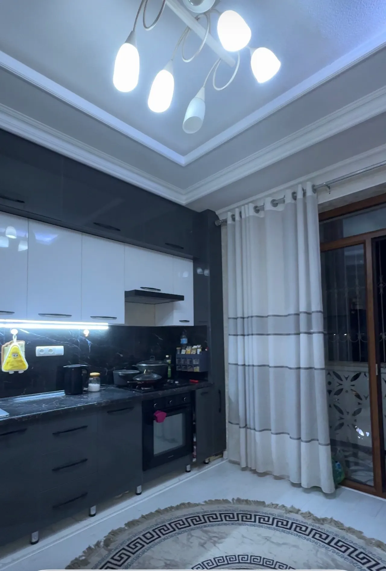 Sotiladi 3 xonali kvartira, 106 m², 5/7 qavat — Shayxontohur tumani