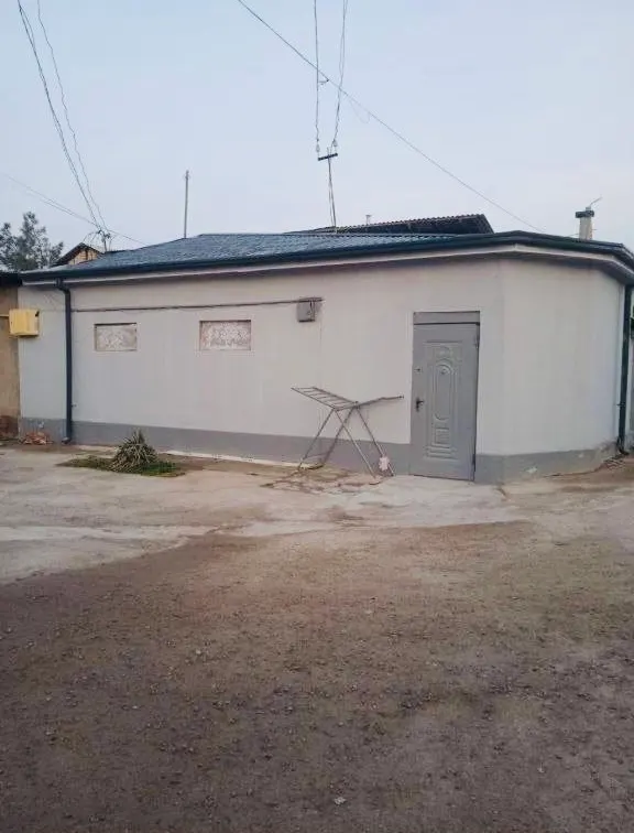 Sotiladi 2 xonali hovli uy, 0,7 sotix, 1 qavatli — Bektemir tumani