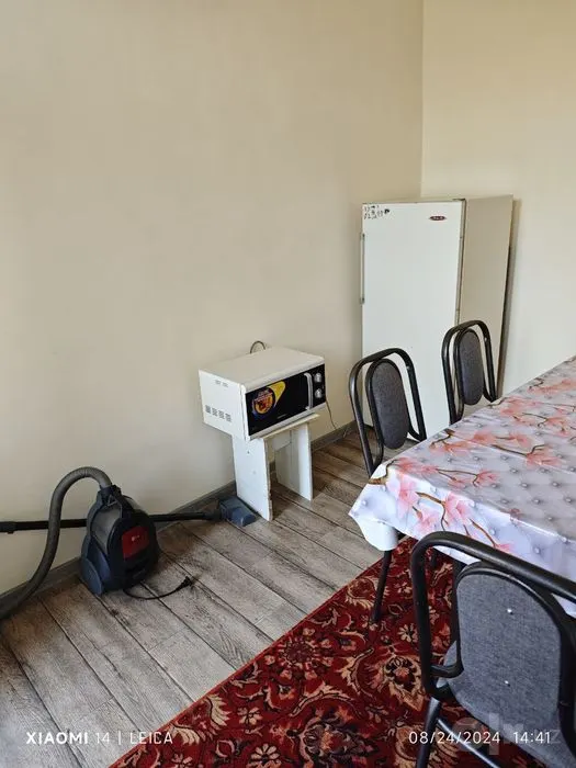 Сдаётся 3-комнатная квартира, 70 м², 1/1 этаж — Юнусабадский район
