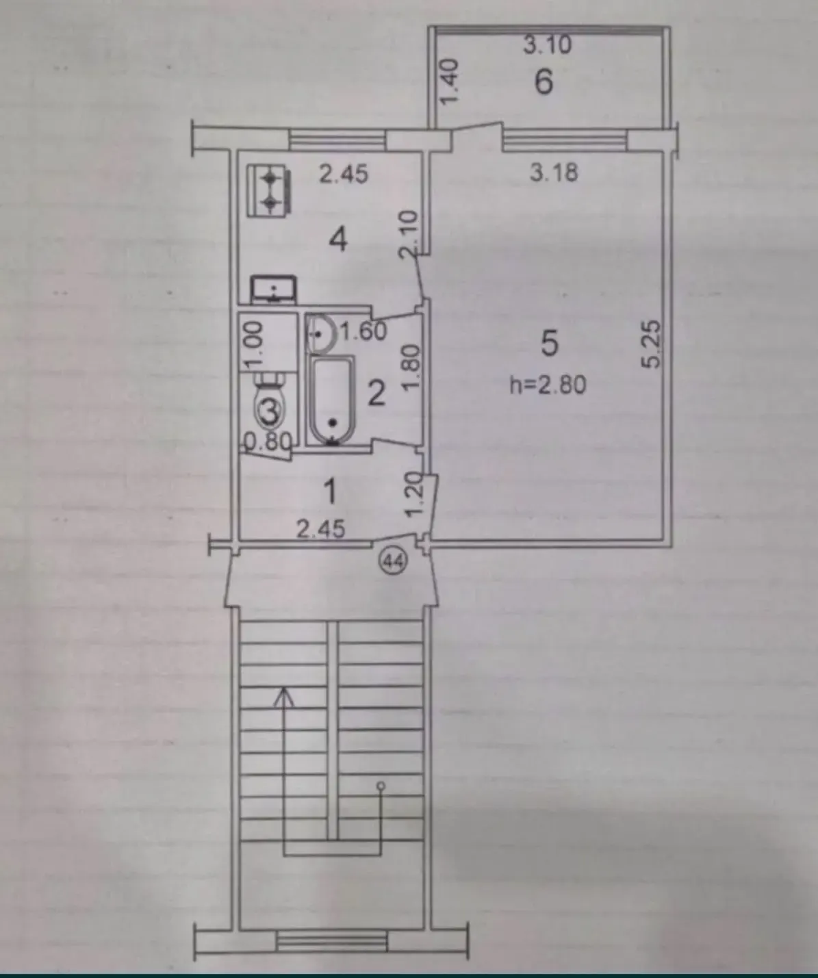 Сотилади 1 хонали квартира, 36 м², 2/4 қават — Мирзо Улуғбек тумани