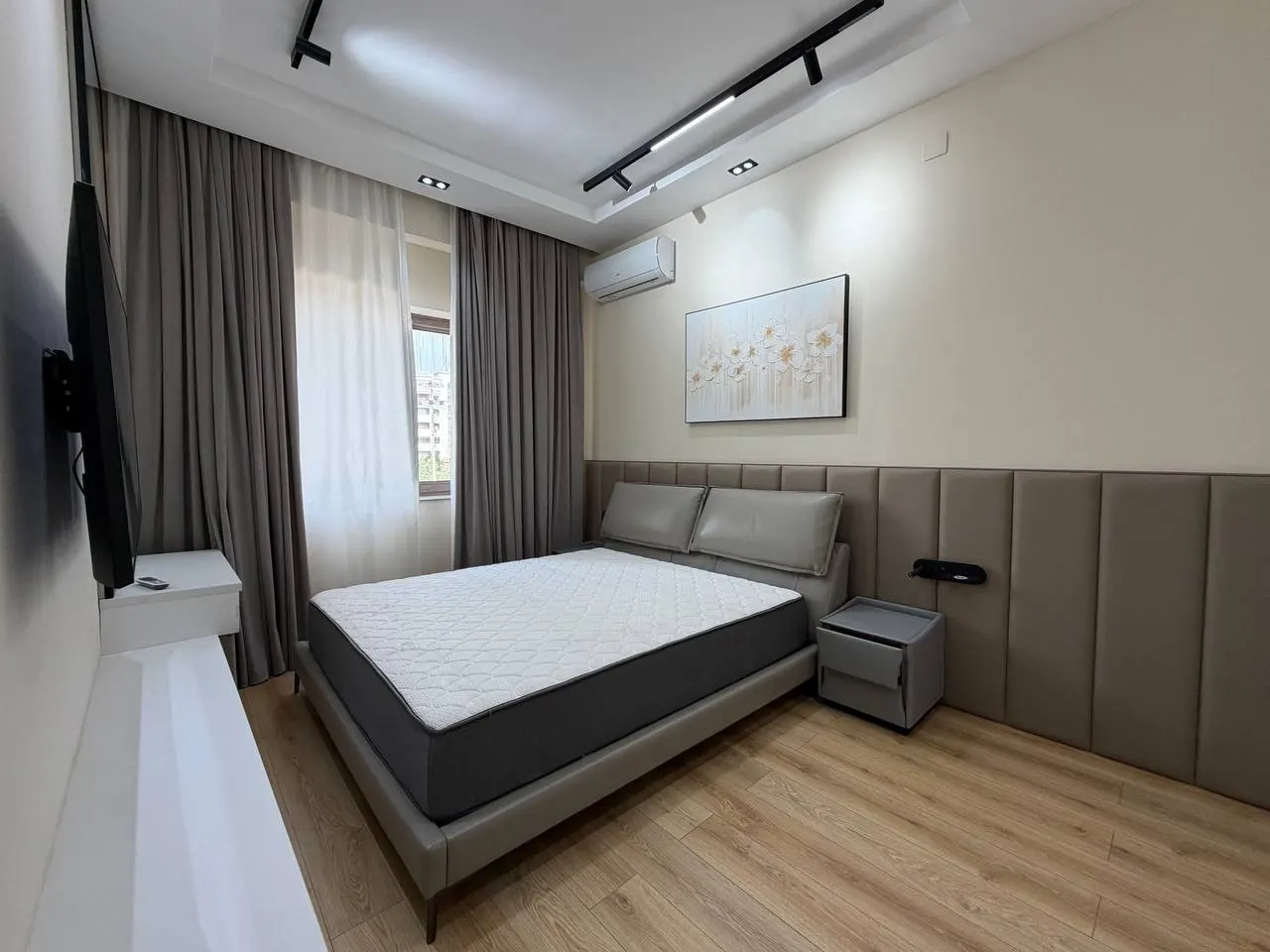 Продаётся 4-комнатная квартира, 125 м², 4/8 этаж — Шайхантахурский район