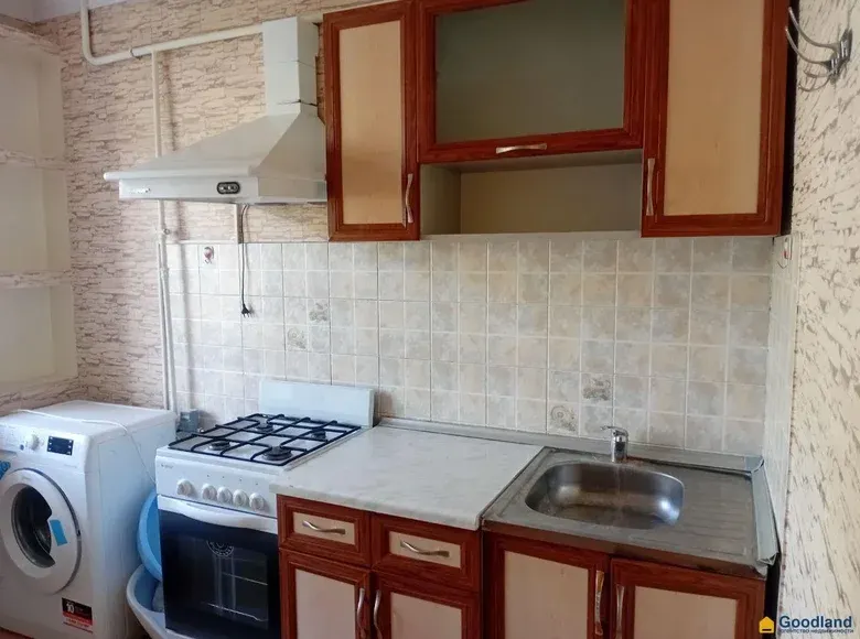 Продаётся 1-комнатная квартира, 28 м², 2/5 этаж — Яккасарайский район