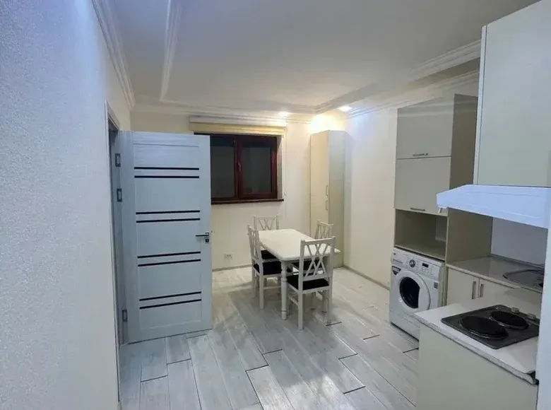 Продаётся 1-комнатная квартира, 52 м², 1/7 этаж — Учтепинский район