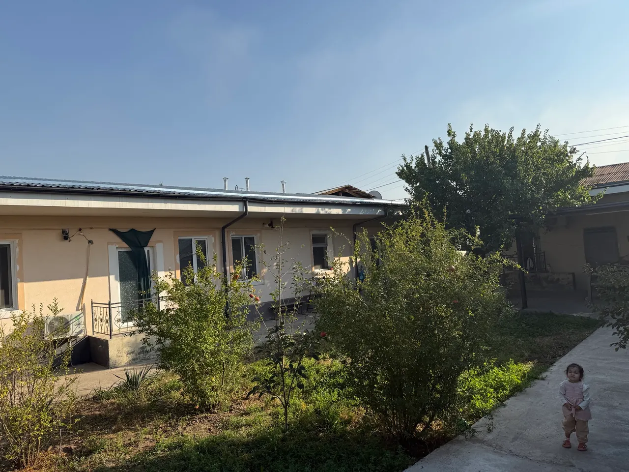Сотилади 4 хонали ҳовли уй, 6 сотих, 66 м², 1 қаватли — Чирчиқ шаҳри