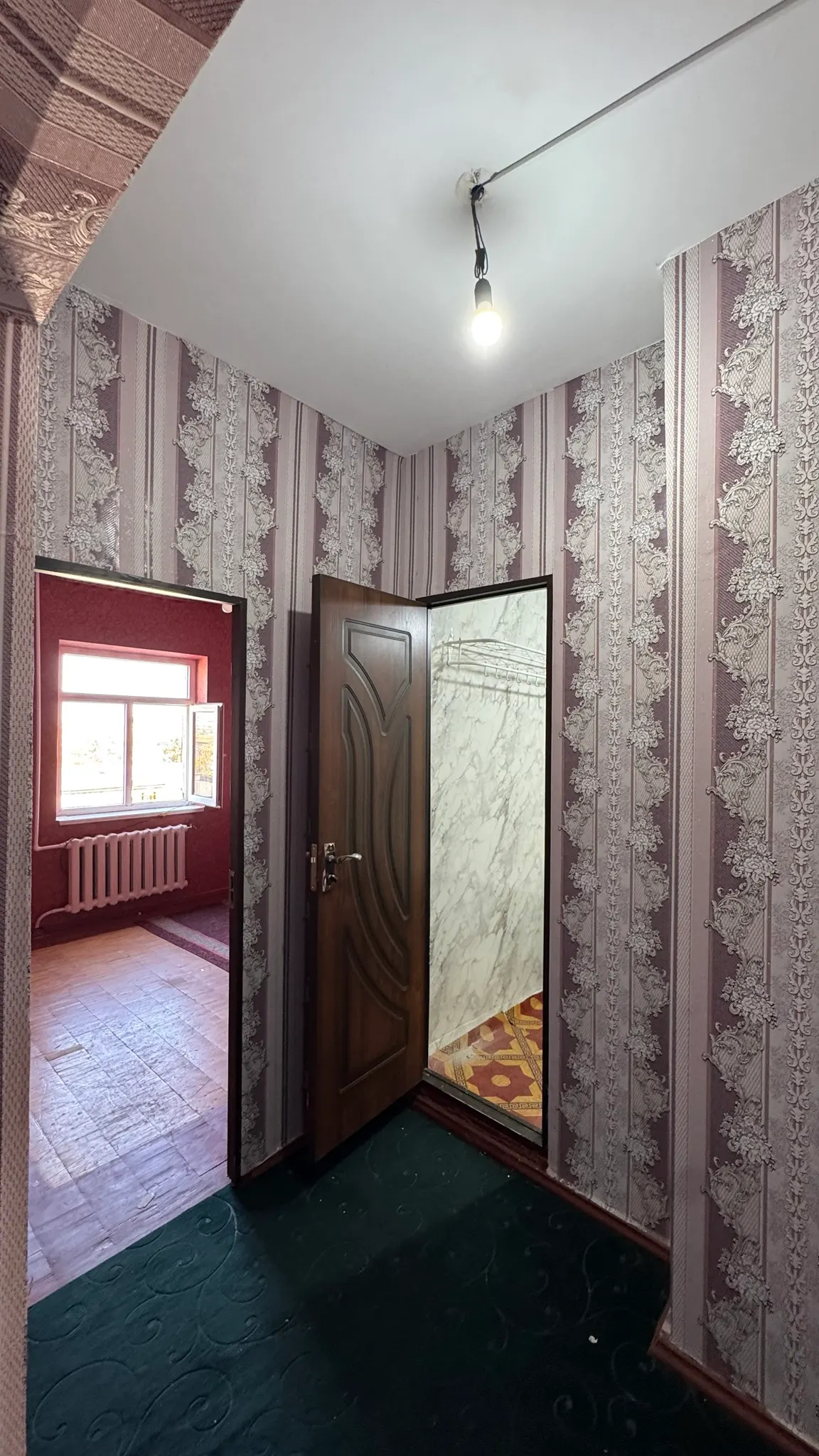 Sotiladi 4 xonali kvartira, 100 m², 8/9 qavat — Olmazor tumani