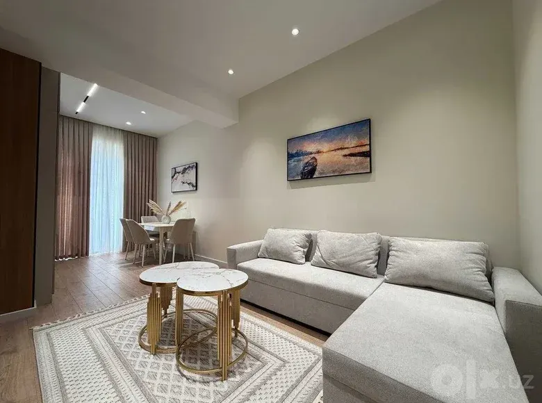 Сотилади 2 хонали квартира, 50 м², 2/10 қават — Мирзо Улуғбек тумани