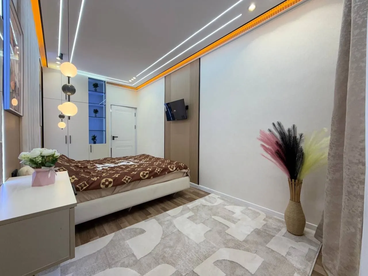 Продаётся 2-комнатная квартира, 45 м², 3/4 этаж — Чиланзарский район