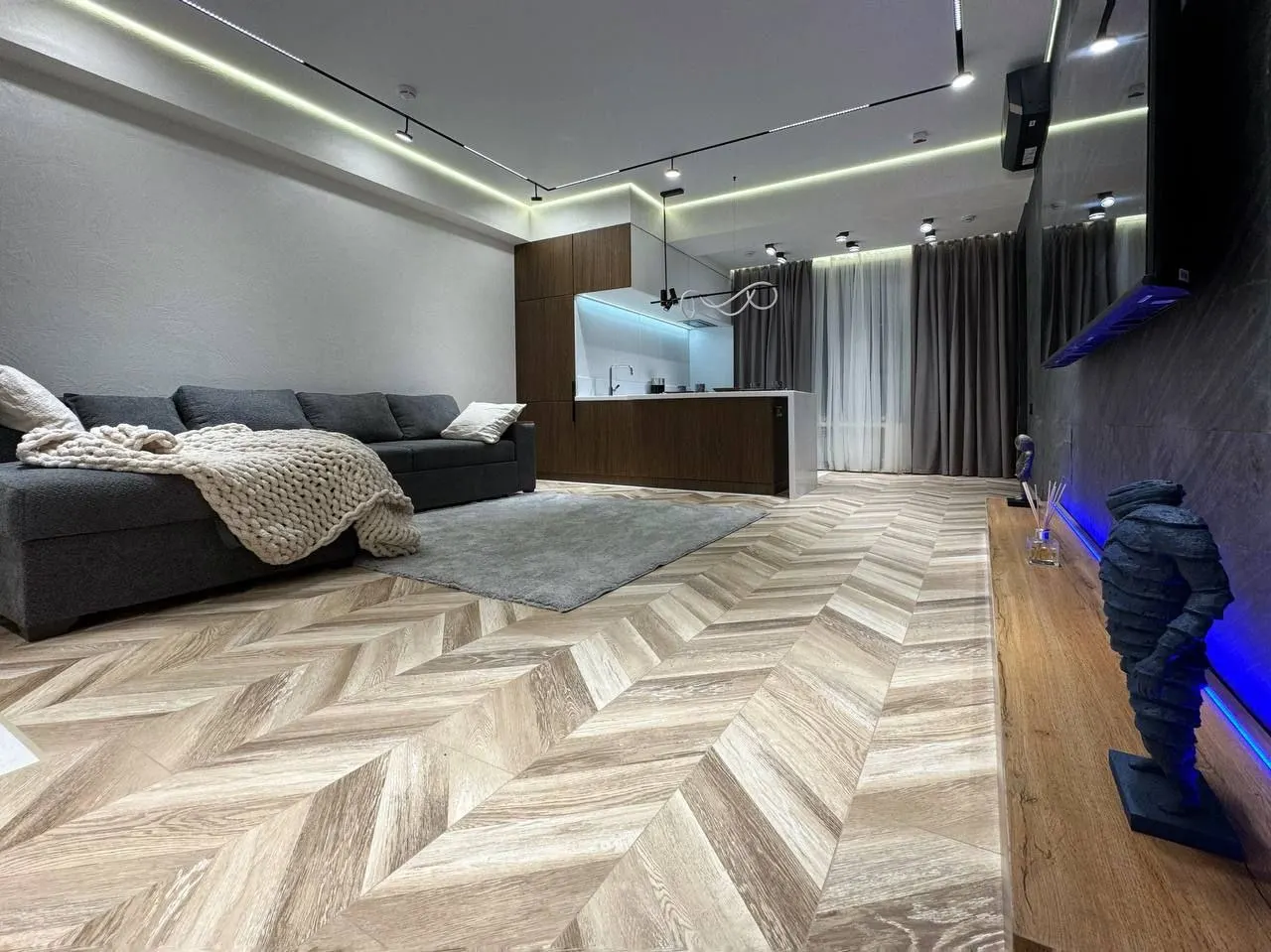 Сдаётся 2-комнатная квартира, 71 м², 6/9 этаж — Мирзо-Улугбекский район